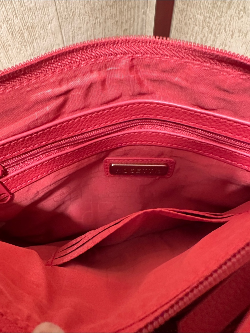 NWOT Rosetti Bright Coral Shoulder Crossbody Bag - Picture 8 of 9